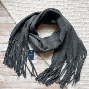 Lucky Brand Solid Brushed Scarf Dark Charcoal Grey Fringed One Size New